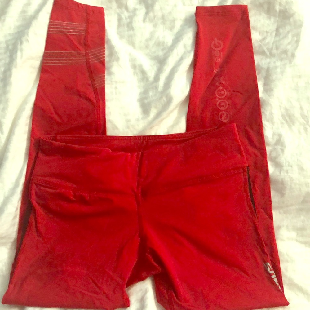Virus leggings